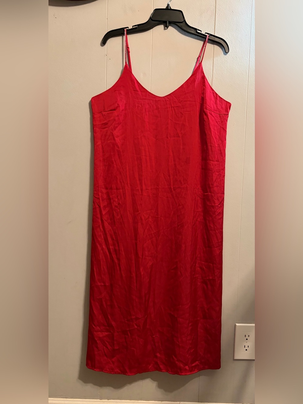 Nicole by Nicole Miller Red Satin Night Gown